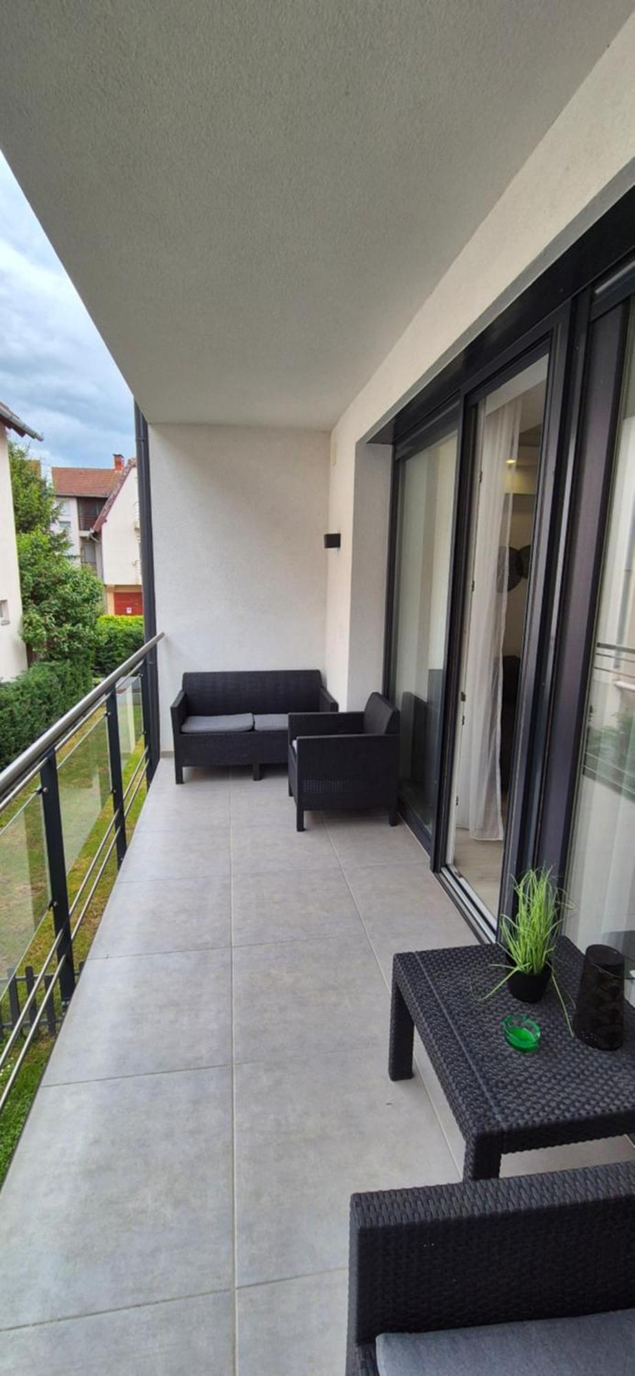 Oasis Apartman Hajdúszoboszló Buitenkant foto